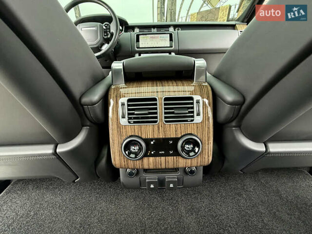 Серый Ленд Ровер Рендж Ровер, объемом двигателя 2.99 л и пробегом 49 тыс. км за 79999 $, фото 89 на Automoto.ua