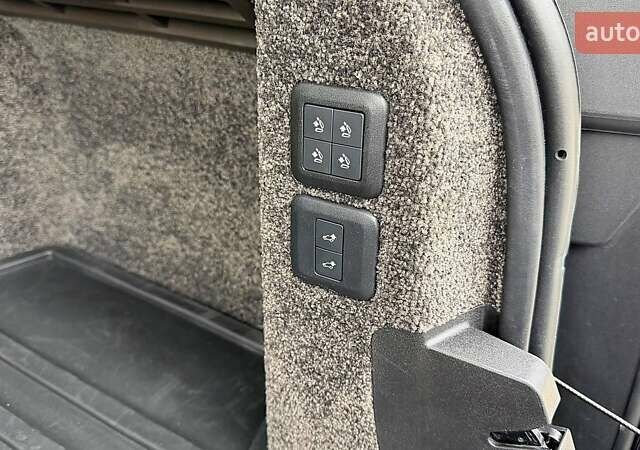 Серый Ленд Ровер Рендж Ровер, объемом двигателя 3 л и пробегом 37 тыс. км за 53900 $, фото 46 на Automoto.ua