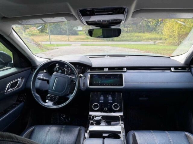 Серый Ленд Ровер Рендж Ровер, объемом двигателя 2 л и пробегом 32 тыс. км за 33000 $, фото 6 на Automoto.ua