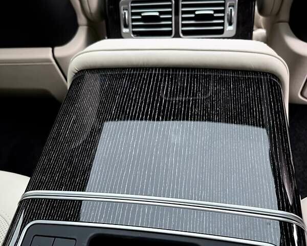 Серый Ленд Ровер Рендж Ровер, объемом двигателя 4.37 л и пробегом 48 тыс. км за 95000 $, фото 50 на Automoto.ua