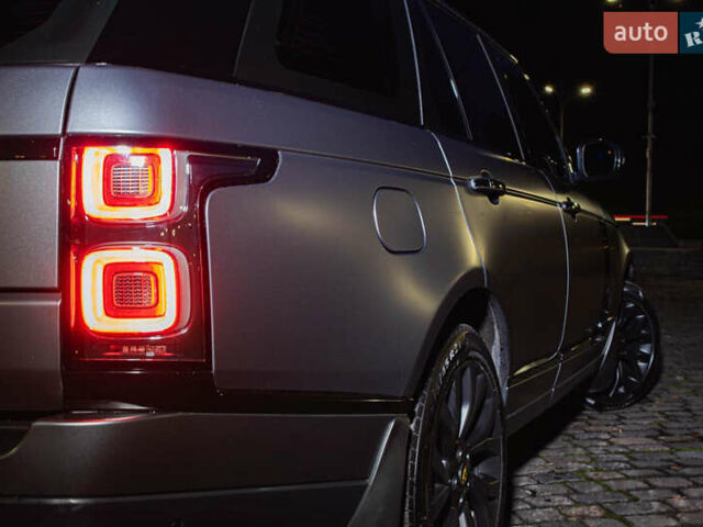 Сірий Ленд Ровер Рендж Ровер, об'ємом двигуна 4.4 л та пробігом 110 тис. км за 78800 $, фото 5 на Automoto.ua