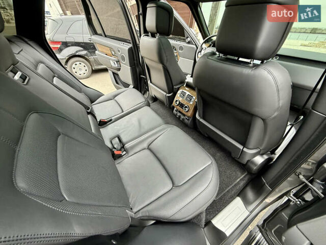 Серый Ленд Ровер Рендж Ровер, объемом двигателя 2.99 л и пробегом 49 тыс. км за 79999 $, фото 88 на Automoto.ua