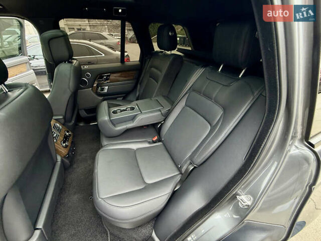 Серый Ленд Ровер Рендж Ровер, объемом двигателя 2.99 л и пробегом 49 тыс. км за 79999 $, фото 95 на Automoto.ua