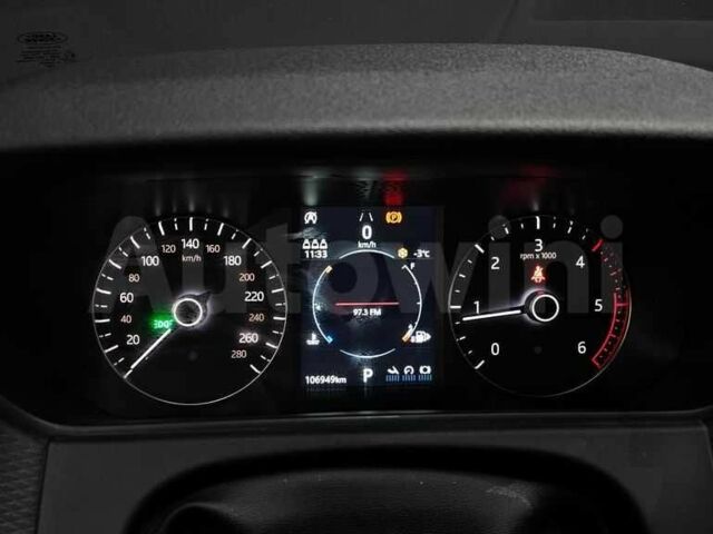 Ленд Ровер Рендж Ровер 2019 в Киеве на Automoto.ua Серый Ленд Ровер Рендж Ровер, объемом двигателя 2 л и пробегом 106 тыс. км за 19000 $, фото 9 на Automoto.ua