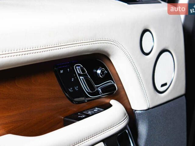 Сірий Ленд Ровер Рендж Ровер, об'ємом двигуна 4.4 л та пробігом 110 тис. км за 78800 $, фото 33 на Automoto.ua