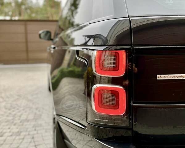 Серый Ленд Ровер Рендж Ровер, объемом двигателя 4.37 л и пробегом 48 тыс. км за 95000 $, фото 24 на Automoto.ua