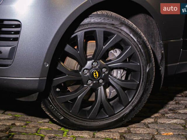 Сірий Ленд Ровер Рендж Ровер, об'ємом двигуна 4.4 л та пробігом 110 тис. км за 78800 $, фото 10 на Automoto.ua