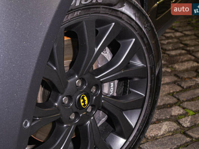 Сірий Ленд Ровер Рендж Ровер, об'ємом двигуна 4.4 л та пробігом 110 тис. км за 78800 $, фото 9 на Automoto.ua