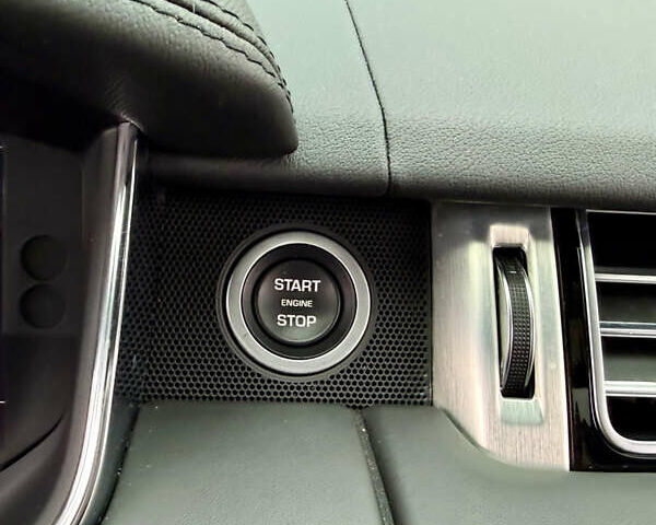 Серый Ленд Ровер Рендж Ровер, объемом двигателя 2.99 л и пробегом 49 тыс. км за 79999 $, фото 138 на Automoto.ua