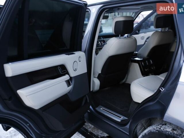 Серый Ленд Ровер Рендж Ровер, объемом двигателя 3 л и пробегом 125 тыс. км за 69000 $, фото 26 на Automoto.ua