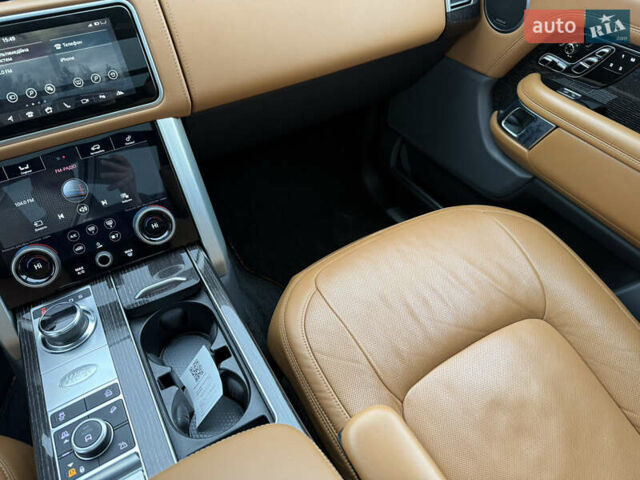 Серый Ленд Ровер Рендж Ровер, объемом двигателя 4.4 л и пробегом 183 тыс. км за 64000 $, фото 17 на Automoto.ua