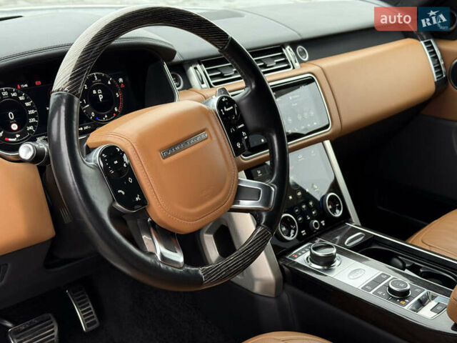 Серый Ленд Ровер Рендж Ровер, объемом двигателя 4.4 л и пробегом 183 тыс. км за 64000 $, фото 22 на Automoto.ua