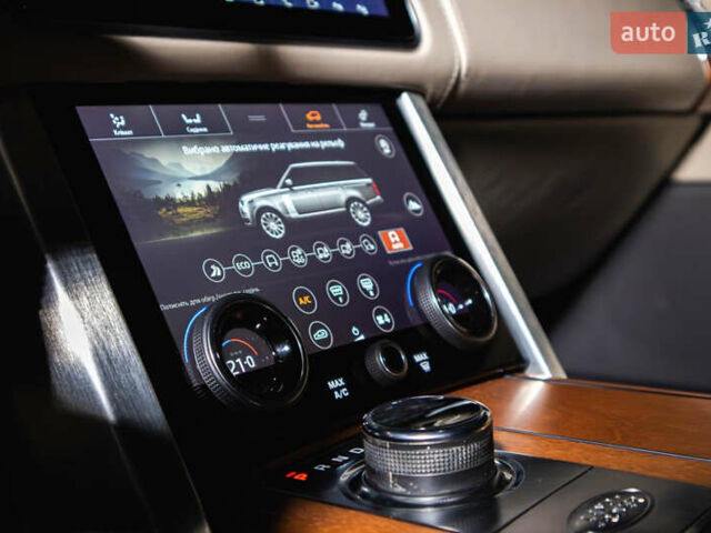 Сірий Ленд Ровер Рендж Ровер, об'ємом двигуна 4.4 л та пробігом 110 тис. км за 78800 $, фото 30 на Automoto.ua