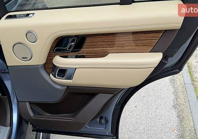 Серый Ленд Ровер Рендж Ровер, объемом двигателя 3 л и пробегом 37 тыс. км за 53900 $, фото 37 на Automoto.ua