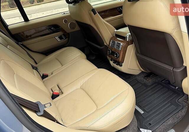 Серый Ленд Ровер Рендж Ровер, объемом двигателя 3 л и пробегом 37 тыс. км за 53900 $, фото 38 на Automoto.ua