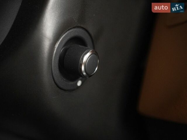 Сірий Ленд Ровер Рендж Ровер, об'ємом двигуна 4.37 л та пробігом 50 тис. км за 79900 $, фото 62 на Automoto.ua