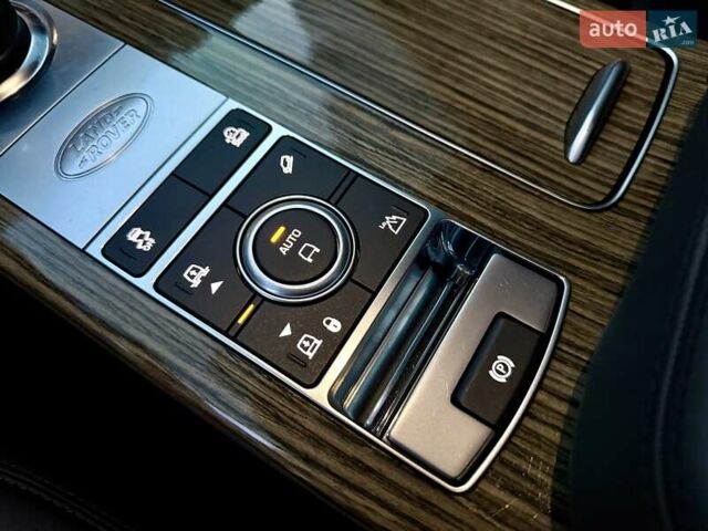 Сірий Ленд Ровер Рендж Ровер, об'ємом двигуна 2.99 л та пробігом 49 тис. км за 79999 $, фото 66 на Automoto.ua
