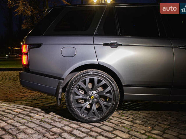 Сірий Ленд Ровер Рендж Ровер, об'ємом двигуна 4.4 л та пробігом 110 тис. км за 78800 $, фото 6 на Automoto.ua