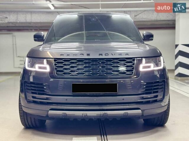 Ленд Ровер Рендж Ровер 2020 в Киеве на Automoto.ua Серый Ленд Ровер Рендж Ровер, объемом двигателя 4.37 л и пробегом 83 тыс. км за 89000 $, фото 6 на Automoto.ua