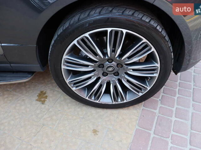 Серый Ленд Ровер Рендж Ровер, объемом двигателя 4.4 л и пробегом 93 тыс. км за 99900 $, фото 13 на Automoto.ua