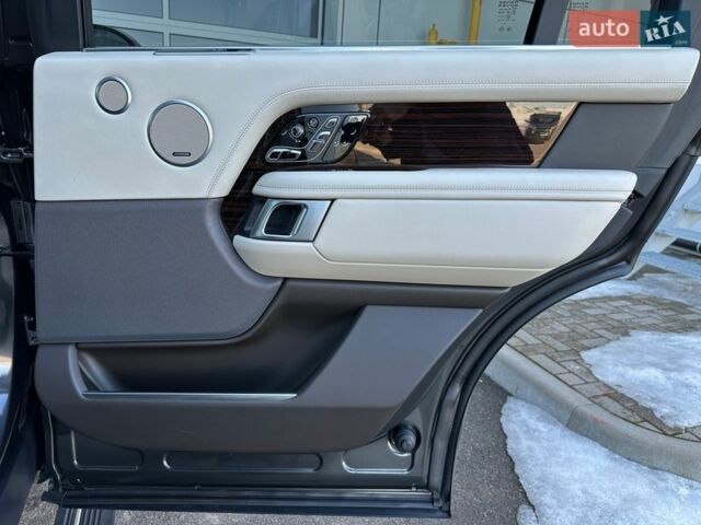 Сірий Ленд Ровер Рендж Ровер, об'ємом двигуна 4.37 л та пробігом 119 тис. км за 90000 $, фото 26 на Automoto.ua