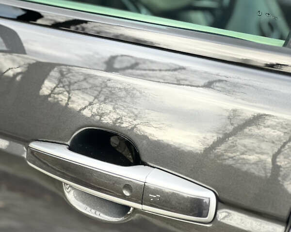 Сірий Ленд Ровер Рендж Ровер, об'ємом двигуна 4.37 л та пробігом 125 тис. км за 77000 $, фото 15 на Automoto.ua