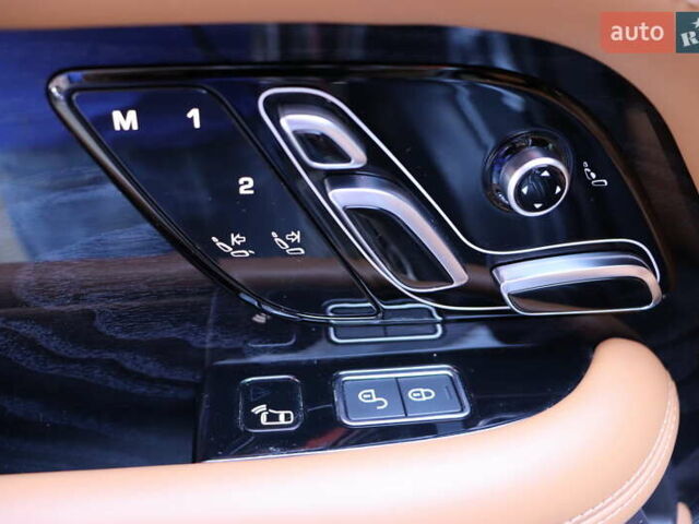 Серый Ленд Ровер Рендж Ровер, объемом двигателя 4.4 л и пробегом 93 тыс. км за 99900 $, фото 37 на Automoto.ua