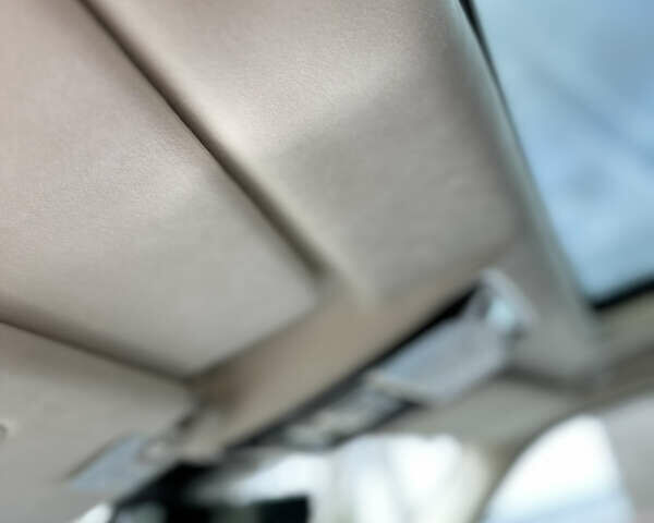 Сірий Ленд Ровер Рендж Ровер, об'ємом двигуна 4.37 л та пробігом 125 тис. км за 77000 $, фото 23 на Automoto.ua