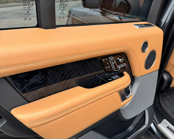 Серый Ленд Ровер Рендж Ровер, объемом двигателя 4.37 л и пробегом 90 тыс. км за 84500 $, фото 26 на Automoto.ua