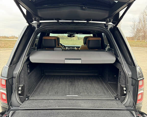 Серый Ленд Ровер Рендж Ровер, объемом двигателя 4.37 л и пробегом 90 тыс. км за 84500 $, фото 29 на Automoto.ua