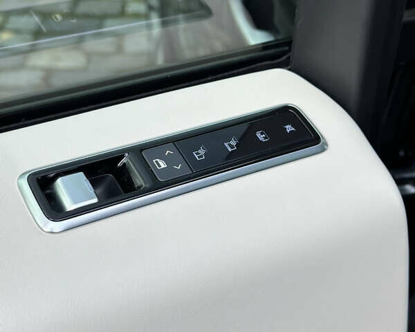 Сірий Ленд Ровер Рендж Ровер, об'ємом двигуна 4.37 л та пробігом 125 тис. км за 77000 $, фото 24 на Automoto.ua