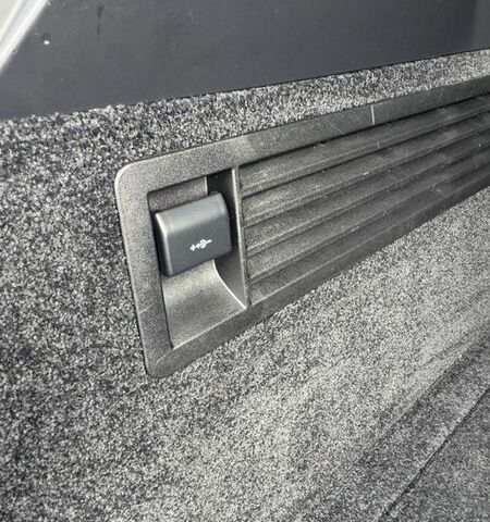 Серый Ленд Ровер Рендж Ровер, объемом двигателя 2.99 л и пробегом 112 тыс. км за 65000 $, фото 21 на Automoto.ua