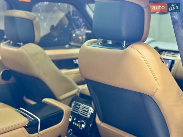 Ленд Ровер Рендж Ровер 2020 в Киеве на Automoto.ua Серый Ленд Ровер Рендж Ровер, объемом двигателя 4.37 л и пробегом 83 тыс. км за 89000 $, фото 36 на Automoto.ua