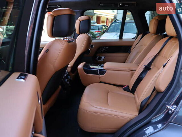 Серый Ленд Ровер Рендж Ровер, объемом двигателя 4.4 л и пробегом 93 тыс. км за 99900 $, фото 35 на Automoto.ua