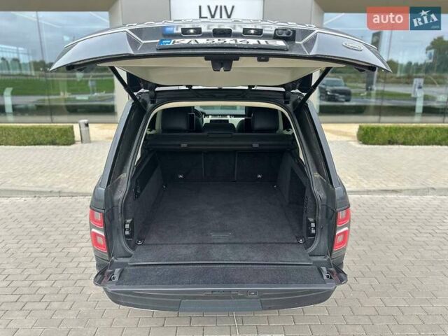 Ленд Ровер Рендж Ровер 2020 в Львове на Automoto.ua Серый Ленд Ровер Рендж Ровер, объемом двигателя 4.37 л и пробегом 124 тыс. км за 75000 $, фото 30 на Automoto.ua