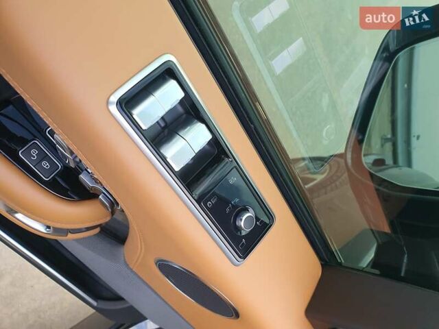 Серый Ленд Ровер Рендж Ровер, объемом двигателя 4.37 л и пробегом 110 тыс. км за 80900 $, фото 25 на Automoto.ua