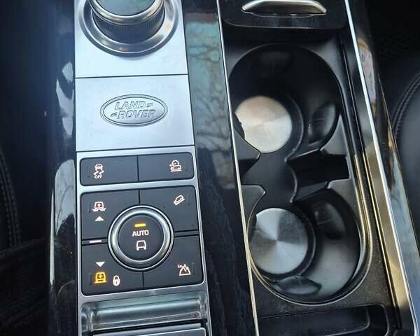 Сірий Ленд Ровер Рендж Ровер, об'ємом двигуна 4.37 л та пробігом 255 тис. км за 70000 $, фото 23 на Automoto.ua