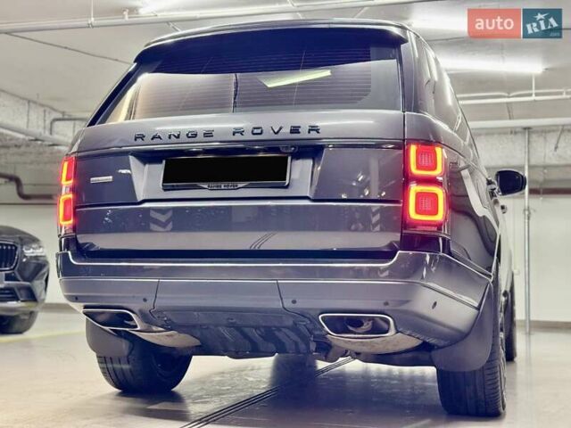 Ленд Ровер Рендж Ровер 2020 в Киеве на Automoto.ua Серый Ленд Ровер Рендж Ровер, объемом двигателя 4.37 л и пробегом 83 тыс. км за 89000 $, фото 9 на Automoto.ua