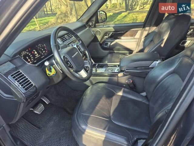 Сірий Ленд Ровер Рендж Ровер, об'ємом двигуна 4.37 л та пробігом 255 тис. км за 70000 $, фото 21 на Automoto.ua
