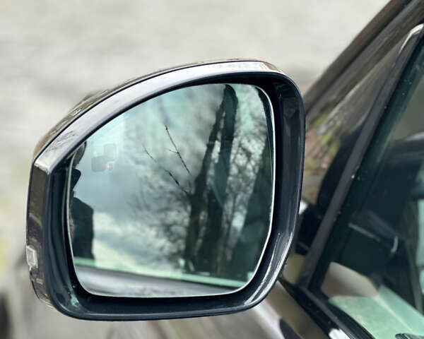 Сірий Ленд Ровер Рендж Ровер, об'ємом двигуна 4.37 л та пробігом 125 тис. км за 77000 $, фото 16 на Automoto.ua