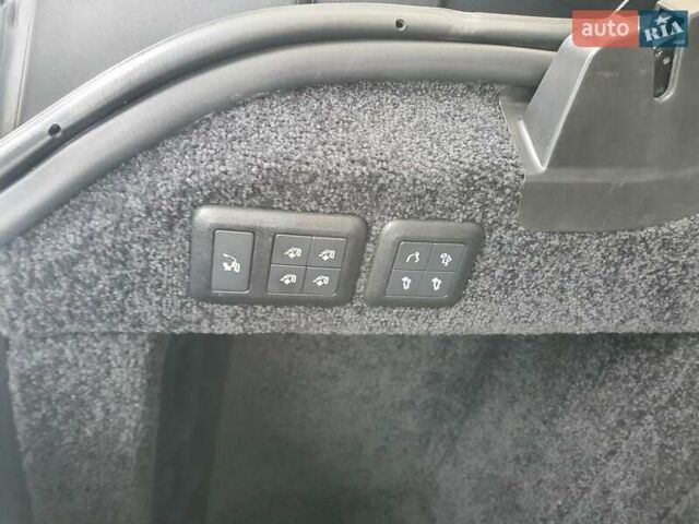 Серый Ленд Ровер Рендж Ровер, объемом двигателя 4.37 л и пробегом 110 тыс. км за 80000 $, фото 32 на Automoto.ua