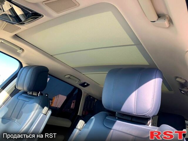 Серый Ленд Ровер Рендж Ровер, объемом двигателя 3 л и пробегом 17600 тыс. км за 49500 $, фото 12 на Automoto.ua