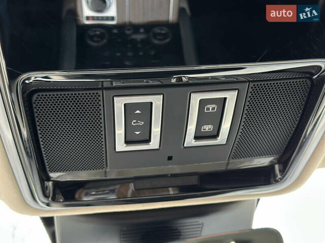 Сірий Ленд Ровер Рендж Ровер, об'ємом двигуна 4.37 л та пробігом 125 тис. км за 77000 $, фото 47 на Automoto.ua