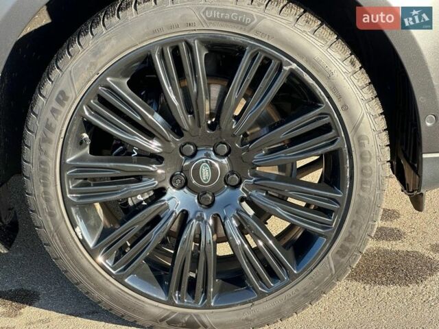 Сірий Ленд Ровер Рендж Ровер, об'ємом двигуна 4.37 л та пробігом 119 тис. км за 90000 $, фото 9 на Automoto.ua