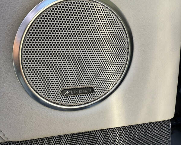 Серый Ленд Ровер Рендж Ровер, объемом двигателя 5 л и пробегом 63 тыс. км за 69999 $, фото 6 на Automoto.ua