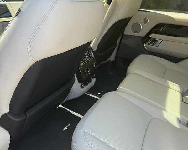 Серый Ленд Ровер Рендж Ровер, объемом двигателя 5 л и пробегом 63 тыс. км за 69999 $, фото 7 на Automoto.ua