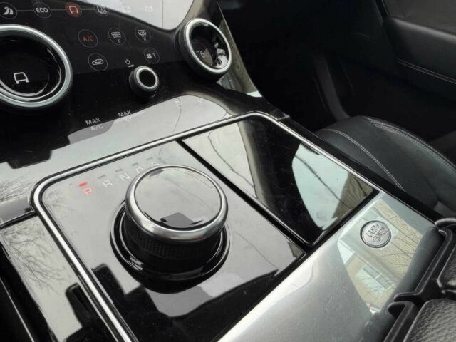 Серый Ленд Ровер Рендж Ровер, объемом двигателя 3 л и пробегом 10 тыс. км за 18000 $, фото 8 на Automoto.ua