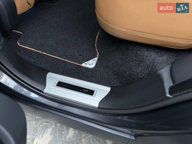 Сірий Ленд Ровер Рендж Ровер, об'ємом двигуна 3 л та пробігом 121 тис. км за 89900 $, фото 46 на Automoto.ua