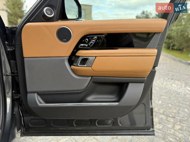 Сірий Ленд Ровер Рендж Ровер, об'ємом двигуна 3 л та пробігом 121 тис. км за 89900 $, фото 60 на Automoto.ua