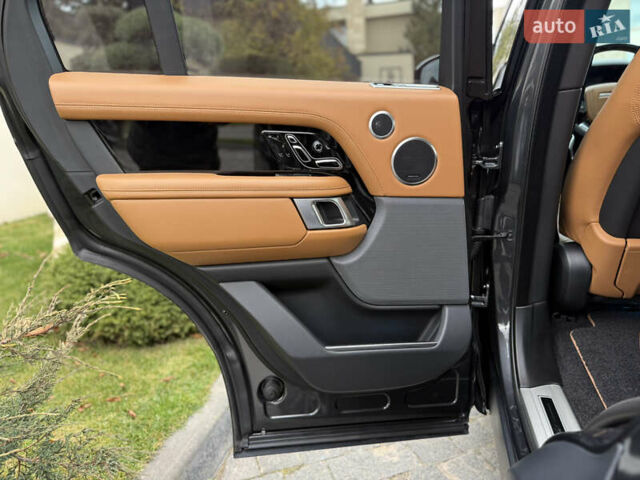 Сірий Ленд Ровер Рендж Ровер, об'ємом двигуна 3 л та пробігом 121 тис. км за 89900 $, фото 45 на Automoto.ua